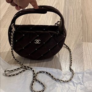 CHANEL Black Quilted Velvet Heart Crossbody with Gold Chain